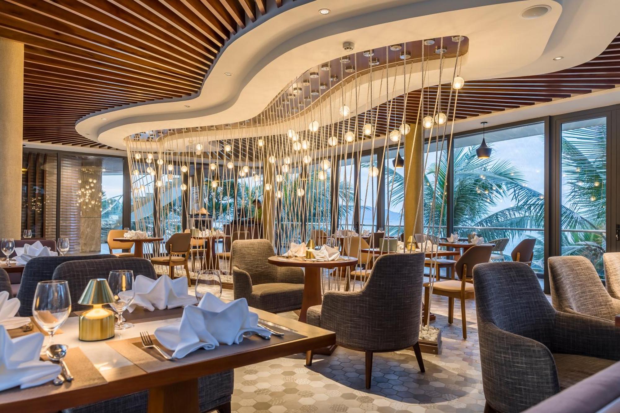 Koi Resort & Residence Da Nang Exteriör bild
