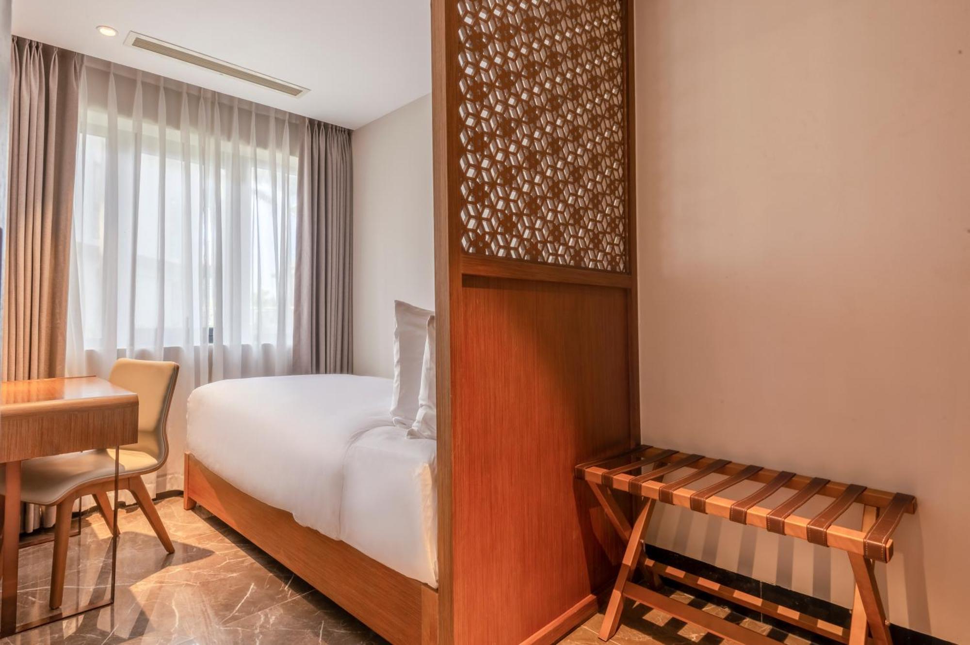 Koi Resort & Residence Da Nang Exteriör bild