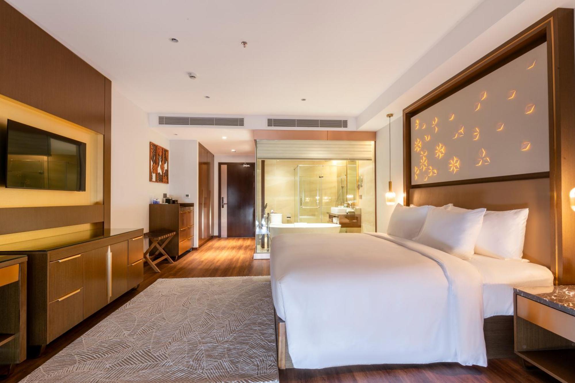 Koi Resort & Residence Da Nang Exteriör bild