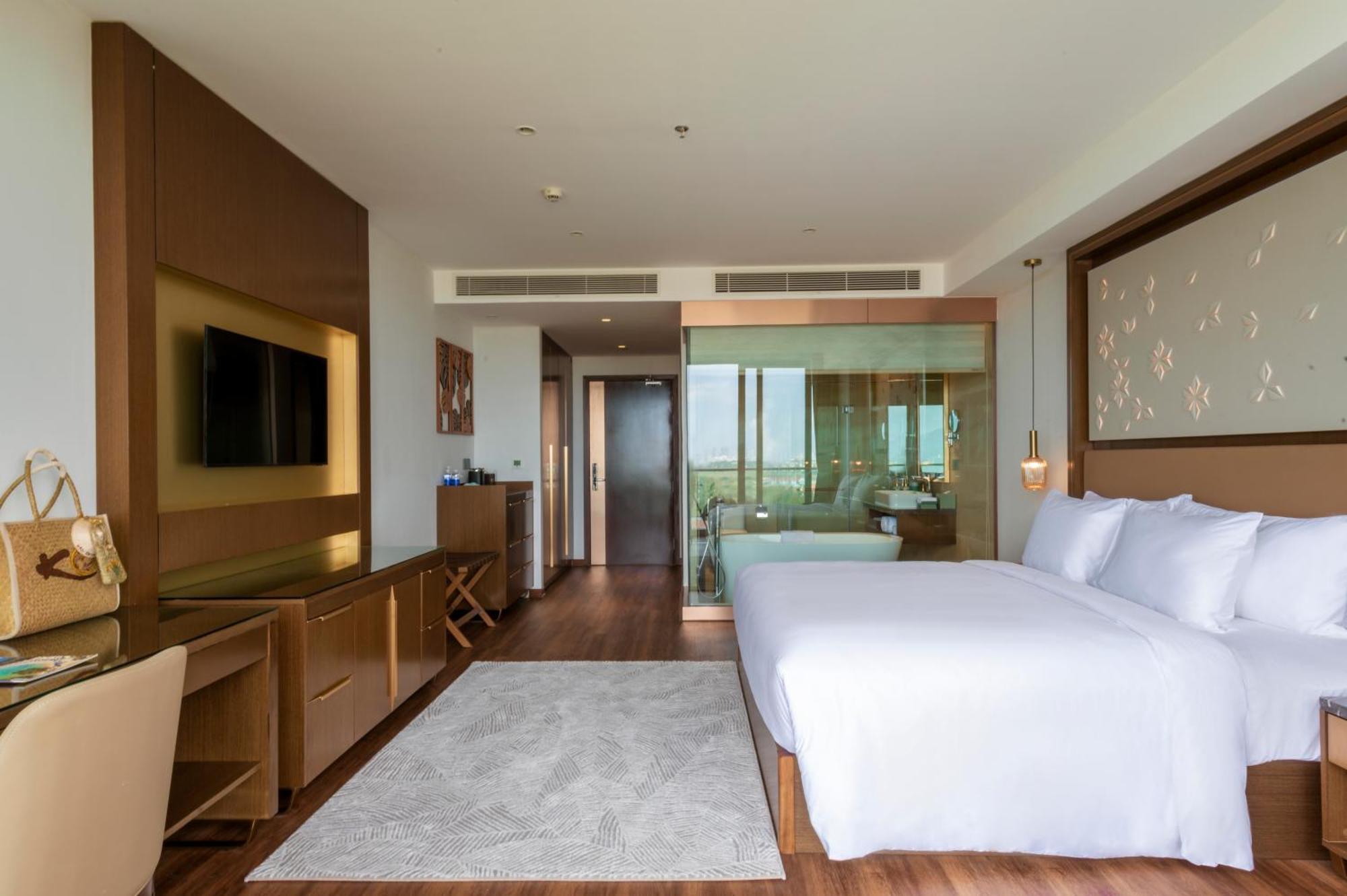 Koi Resort & Residence Da Nang Exteriör bild